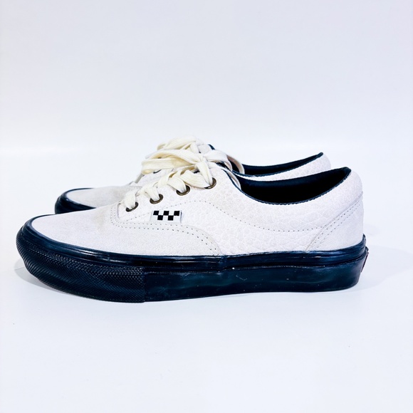 Vans White and Black Sneakers - Picture 7 of 10